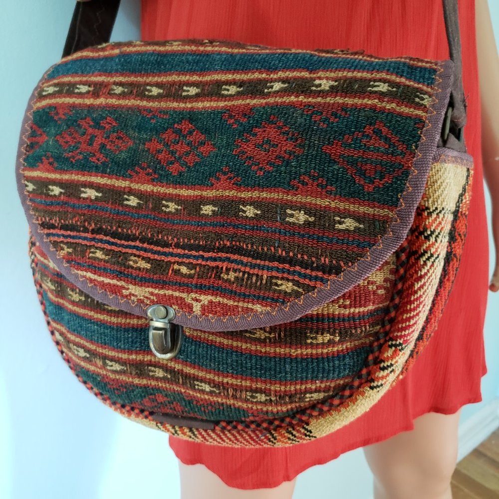 NWOT Persian Kilim bag, Beautiful Handmade Shoulder or crossbody bag. - Picture 7 of 14
